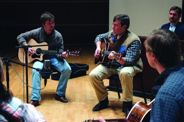 BluegrassEnsemble_0001_11121646-600x400 W&L Bluegrass Ensemble to Perform