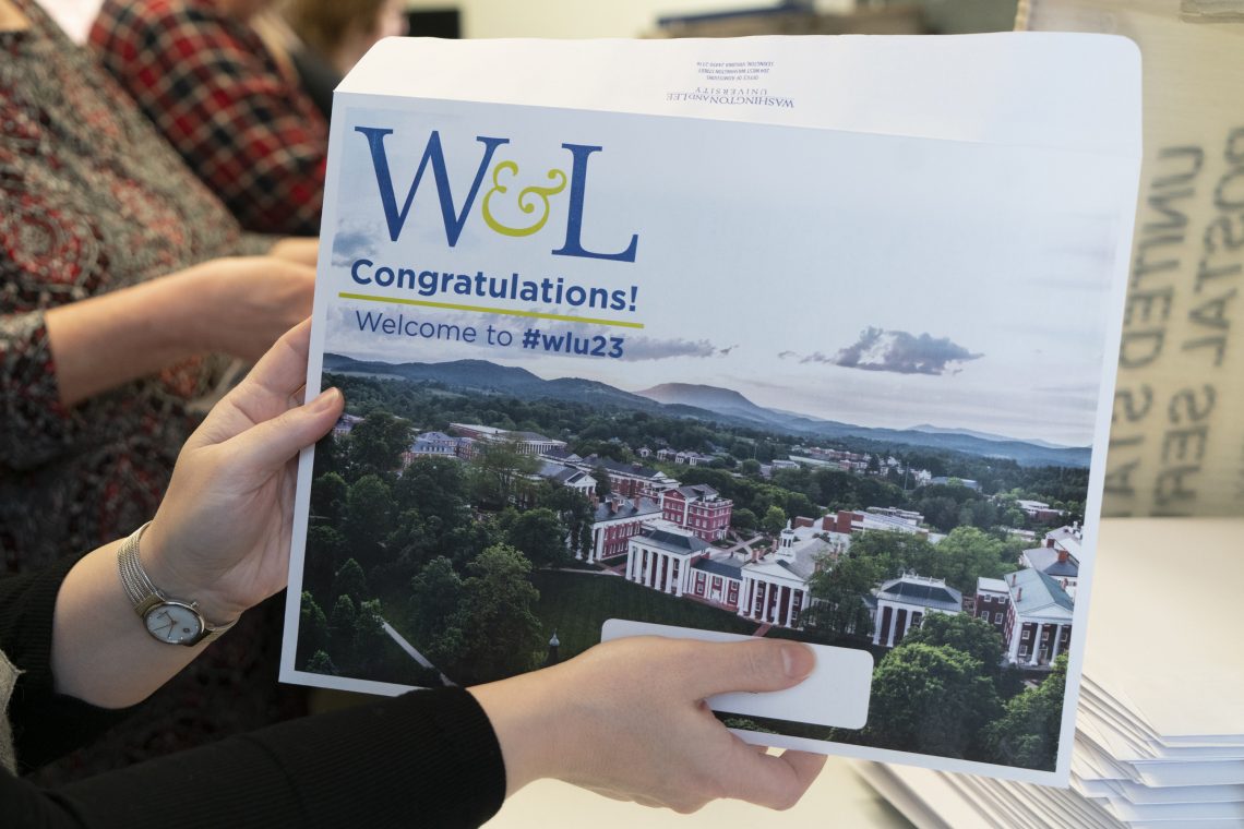 The Columns » Washington and Lee Admits 1,115 to Class of 2023