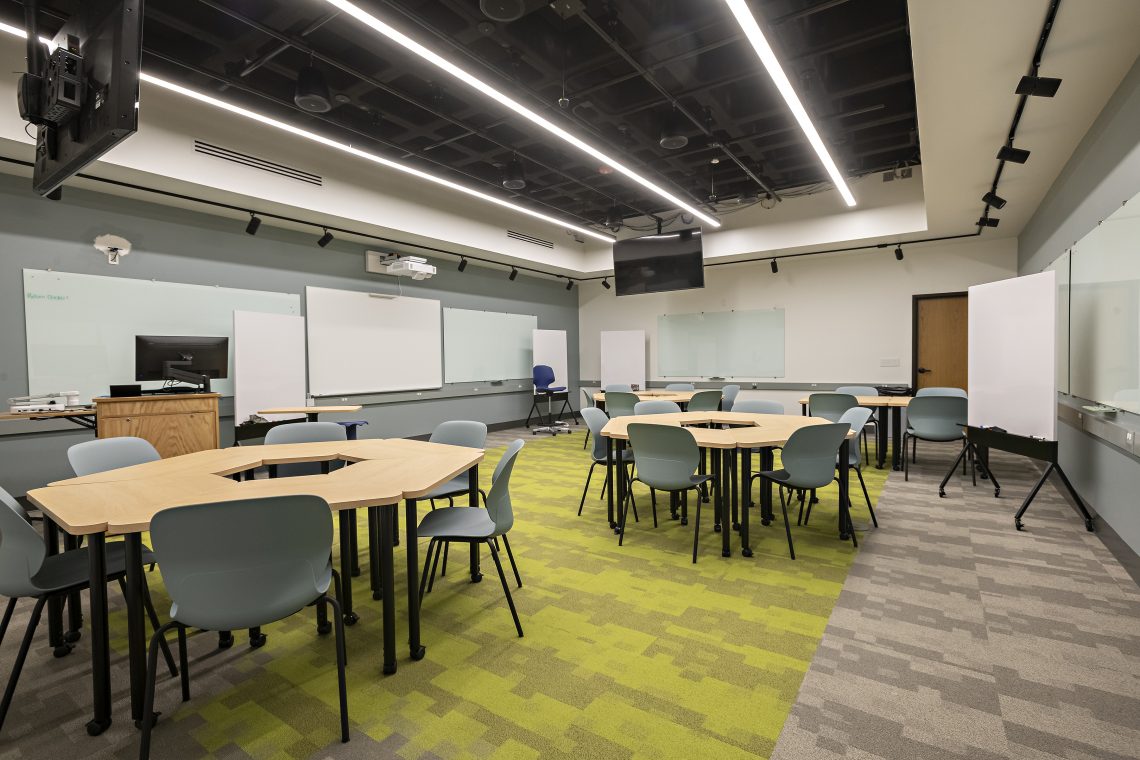 Faculty are excited about the innovation classroom managed by Academic Technologies because it will be a space to test new teaching technologies and innovations, such as a smartboard that allows the user to make digital notes on screen content. The classroom has already been requested by many users.