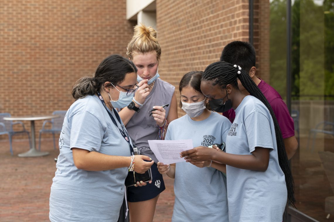 Volunteer Venture students participate in a campus scavenger hunt.
