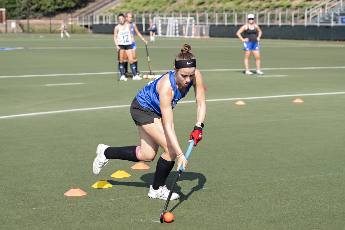 Women&#039;s field hockey takes the field.