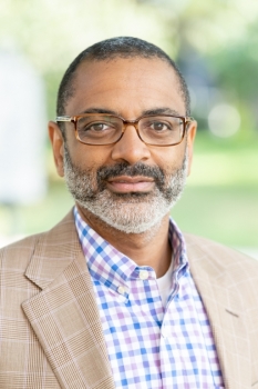 Michael-Hill-2-scaled-233x350 Michael Hill Named Inaugural Director of the DeLaney Center at Washington and Lee