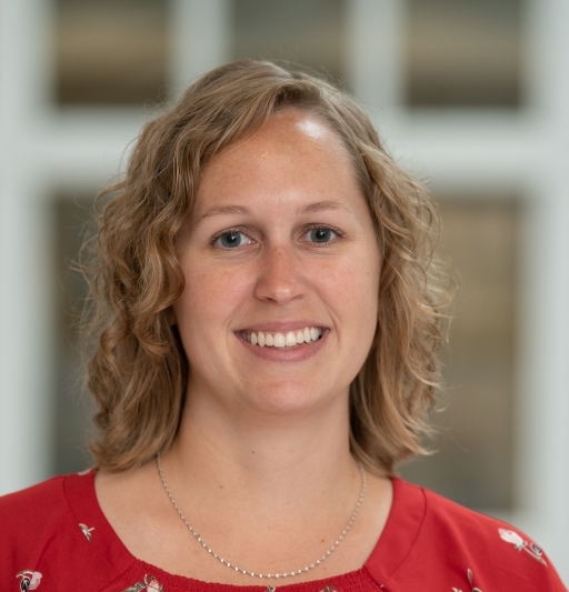 Erin-Gray-scaled-512x533 W&L Chemistry Professor Publishes Article on Remote Research