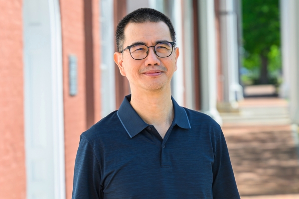 Wan-Chuan-Kao-600x400 Wan-Chuan Kao Receives Fellowship at the Suzy Newhouse Center for Humanities