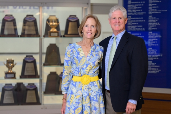 Jim-and-Kitty-Farrar-WL-Athletics-Hall-of-Fame-scaled-600x400 Athletics Hall of Fame Ceremony to Celebrate Endowment Honoring the Farrars