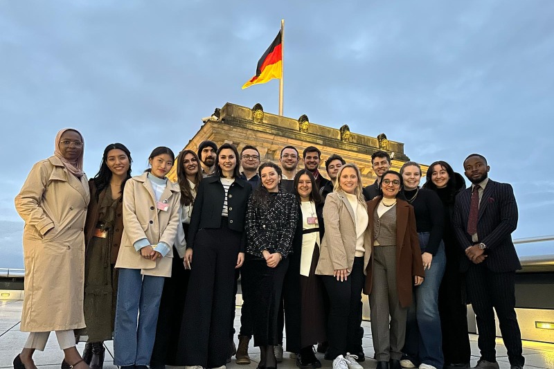 B0559A0A-3D72-4DB3-B6B3-DCCB9BC2832D-800x533 W&L Law Named Top School for International Law