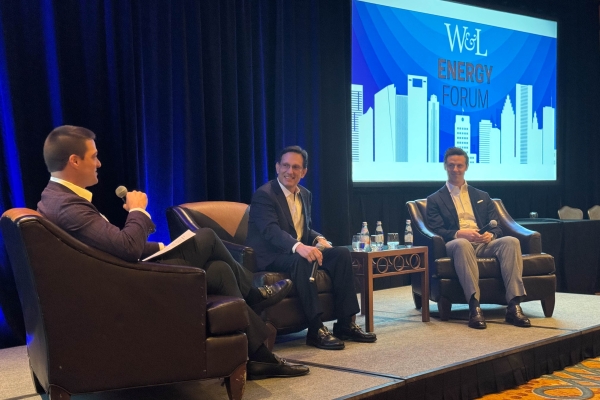 Alex Burpee ’08, managing director at Moelis, leads a fireside chat on the energy M&amp;A landscape with Eric Cantor and Stephen Trauber of Moelis &amp; Co. during the W&amp;L Energy Forum in Houston, Texas.