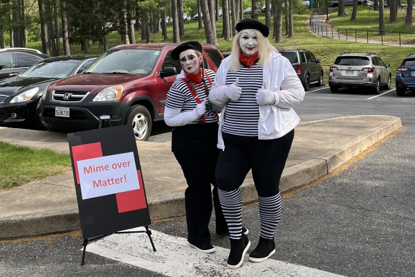 Mimes-600x400 8th Annual Live Well W&L 5K Fun Run/Walk Spirit Awards