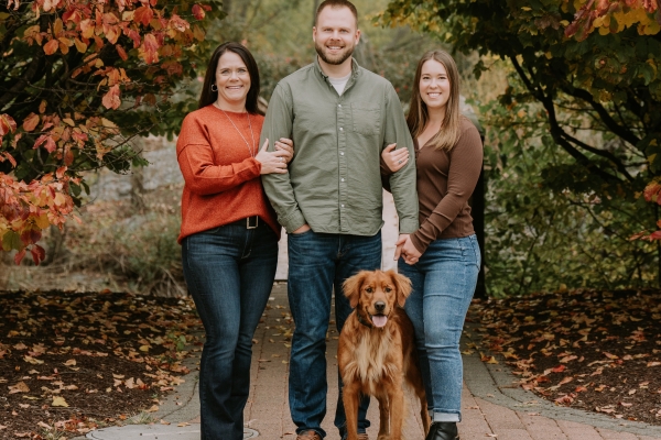 Amy-Earnestfam-600x400 Meet a Colleague: Amy Earnest