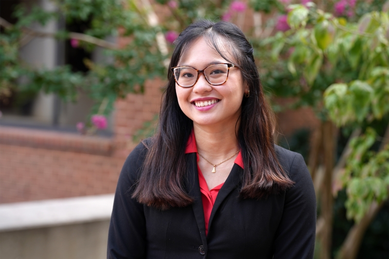 fondapham-800x533 Summer Experience: Fonda Pham '27L