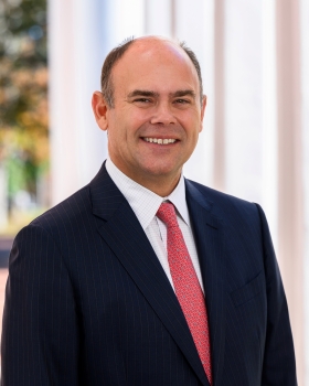 Andrew-W-Tate-98_trustee1-scaled-280x350 W&L Welcomes New Trustees Thomas J. Sheehan ’90 and Andrew W. Tate ’98