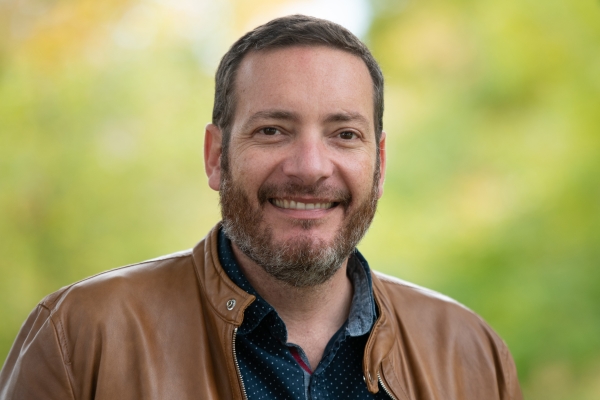 Antonio-Reyes-600x400 Antonio Reyes Publishes New Book