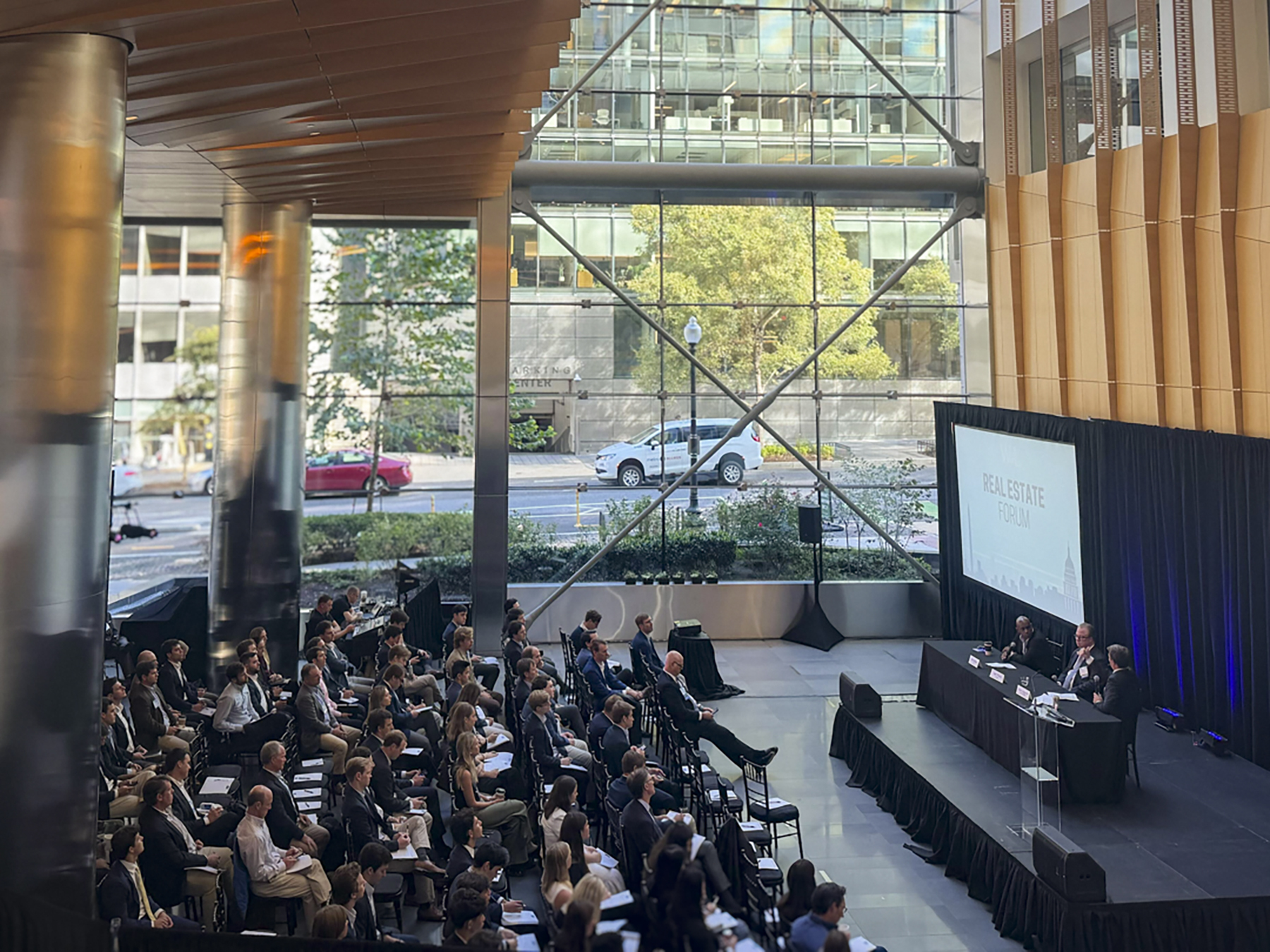 IMG_5522WP Record Attendance Marks the Sixth Washington and Lee Real Estate Forum