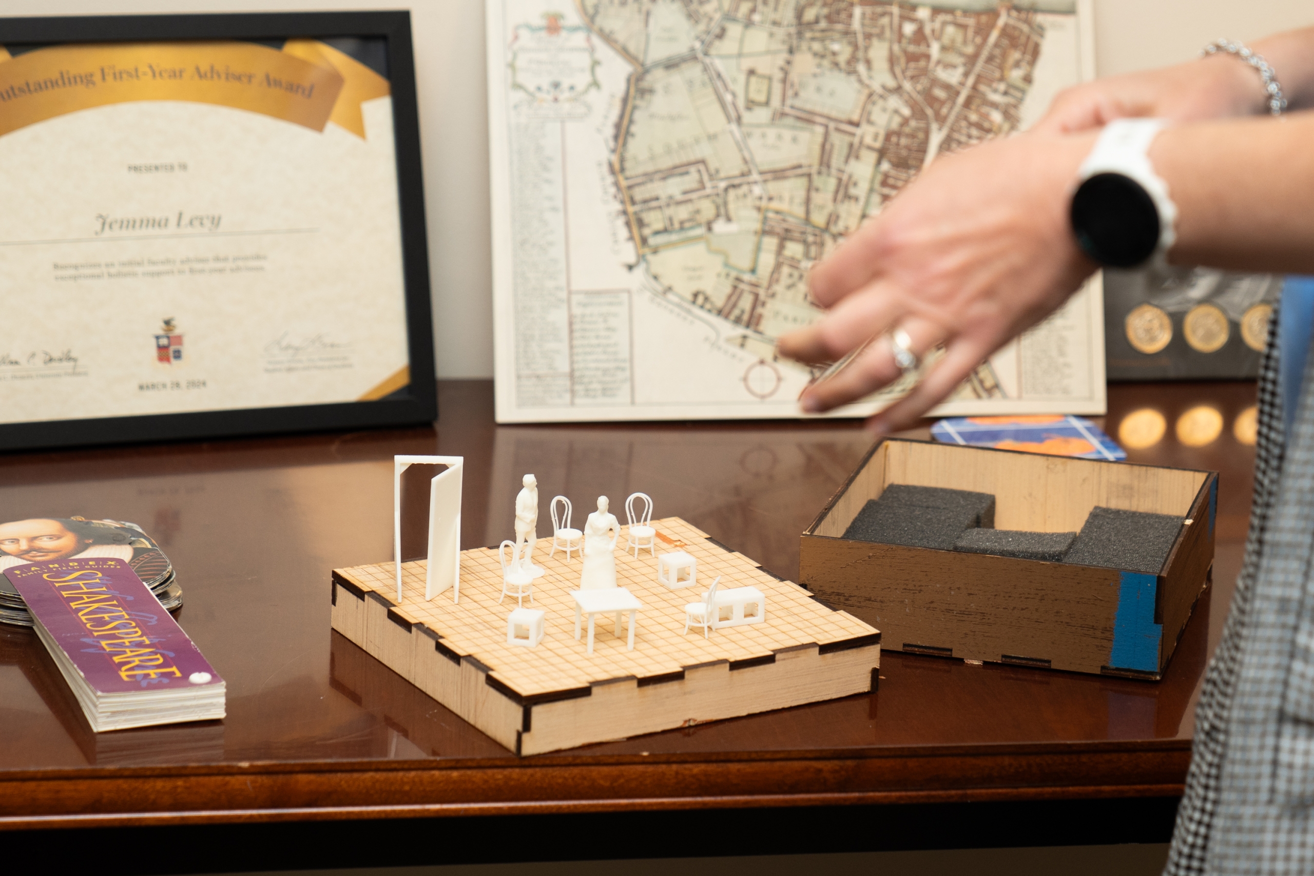 Jemma_Levy_10-7-25_0049-scaled Office Space: Jemma Levy