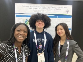 thumbnail_IMG_5635-e1764946829940 W&L Students Win Second Place in Undergraduate Geoscience Poster Competition