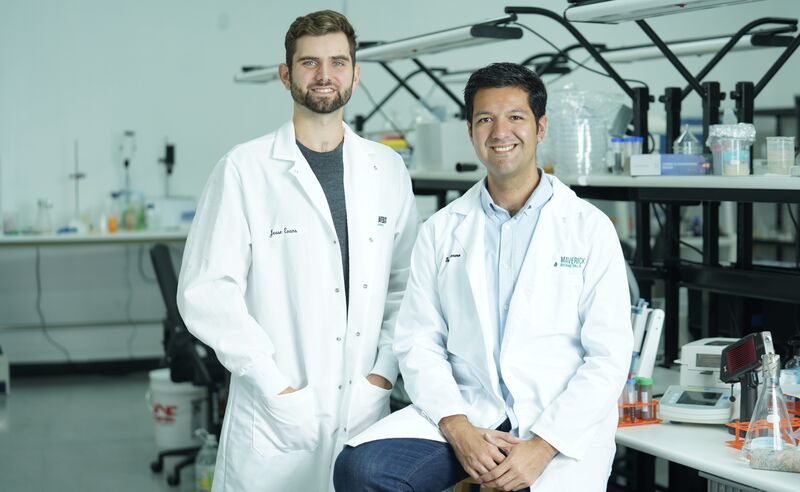 Jesse-and-Eric-in-lab Refining an Industry