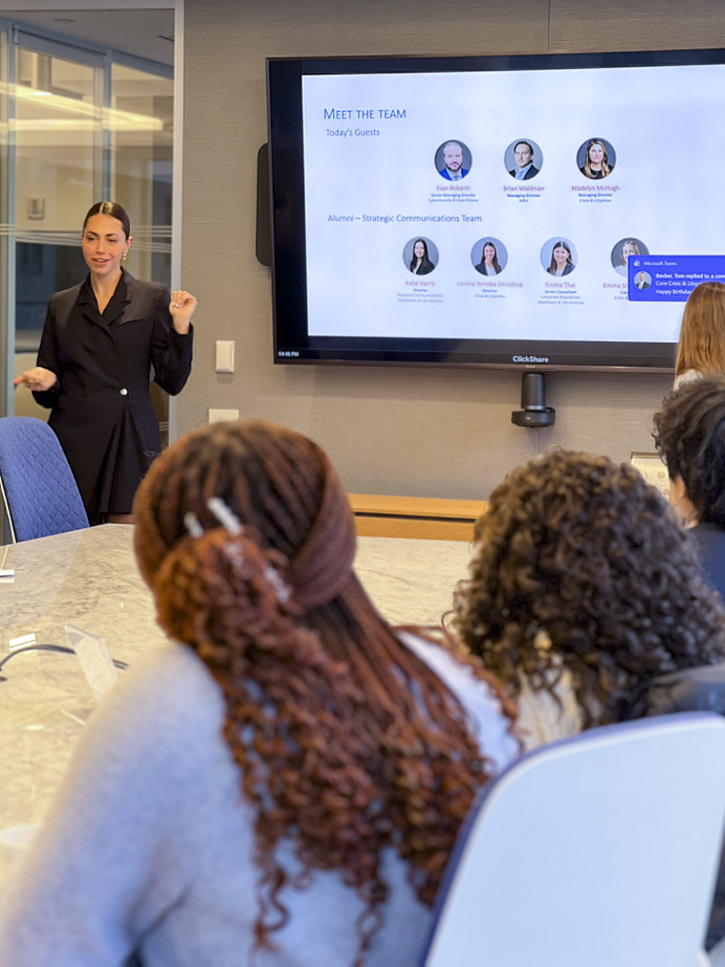 IMG_0665-3 W&L Students Explore Career Paths Over February Break