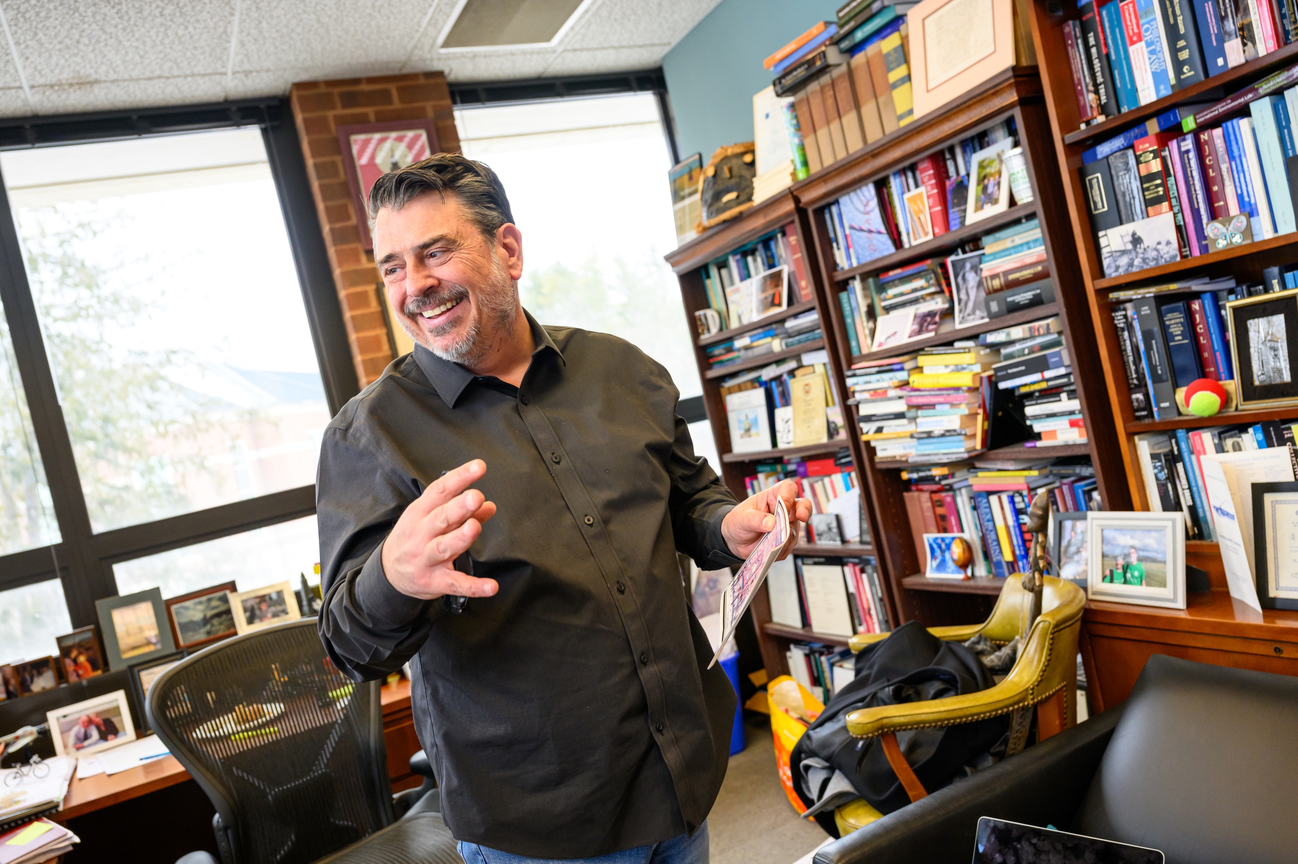 Mark_Drumbl_Office_Space_020926_17-1-scaled Office Space: Mark Drumbl