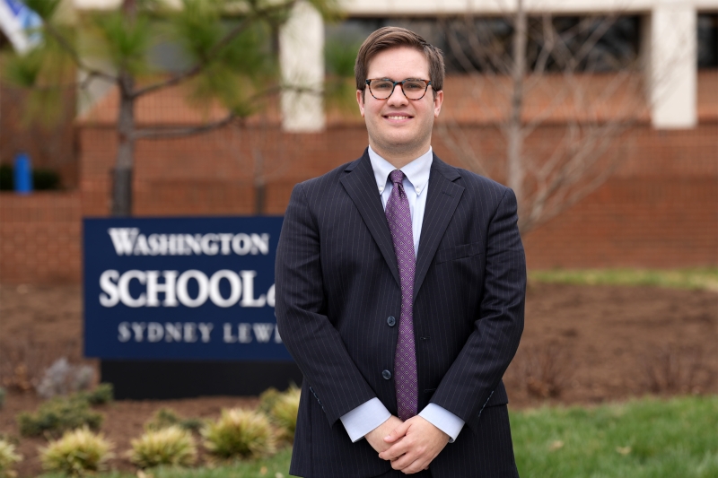 johnreynolds-800x533 Meet John Reynolds '26L