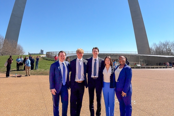 original-600x400 W&L Ethics Bowl Team Competes at National Competition