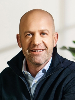 Jayson_180FINAL-ZanettiV6-scaled-e1775157144982-263x350 W&L Announces 2026 Distinguished Alumni Award Winners