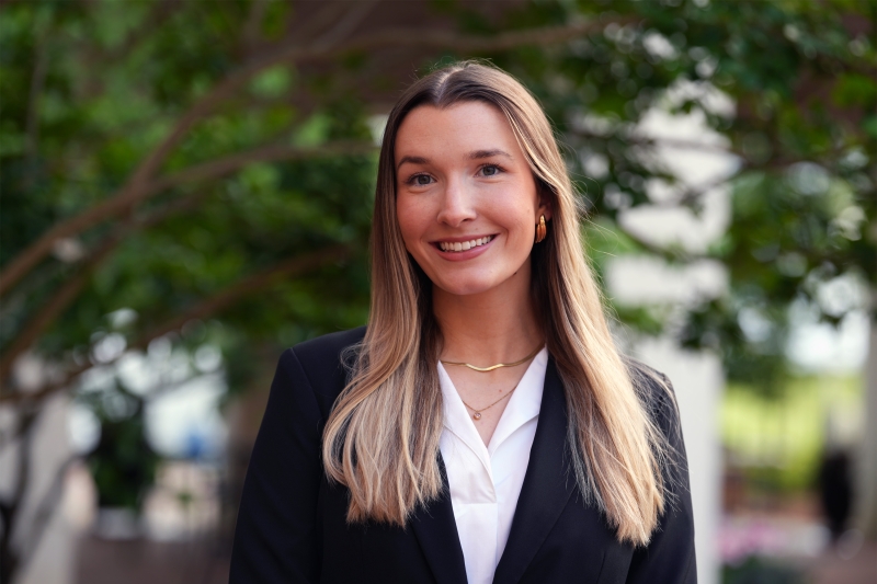 DaniWasshausen-800x533 Career Paths: Dani Wasshausen ‘26L
